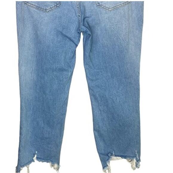 ZARA Distressed High Rise Cropped Straight Leg Jeans Raw Hem 5 pockets 12 #2794 - Picture 10 of 15